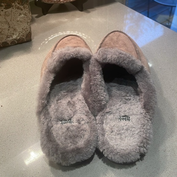 Eileen Fisher genuine, suede, & sherling clogs frost gray like new size  9.5 - Picture 2 of 6